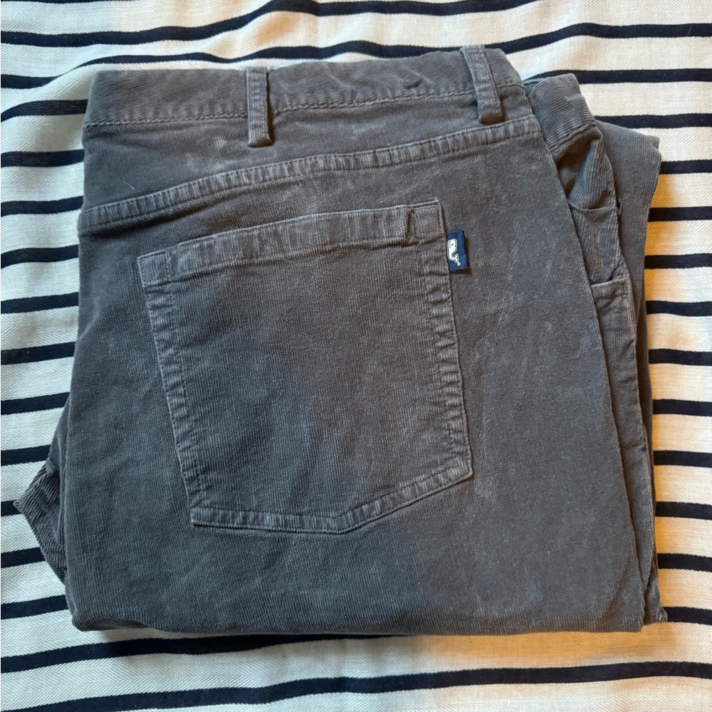 Vineyard Vines corduroy pants. 5 pocket, Grey 38X32